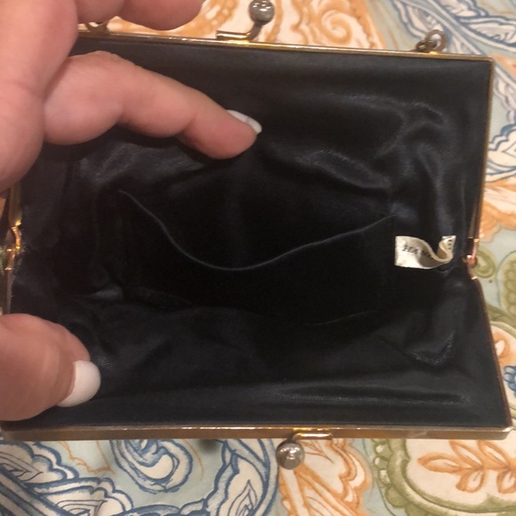 Beautifully hand made tapestry bag - Picture 8 of 8